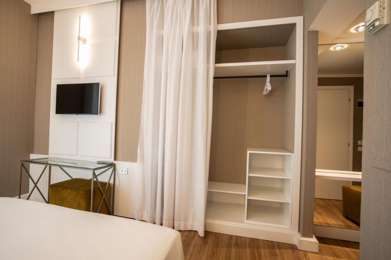 Villa Adriatica Ambienthotels Rimini Exterior foto